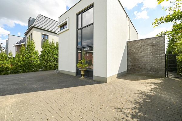 Medium property photo - Abdis Johannastraat 28, 2544 NE Den Haag